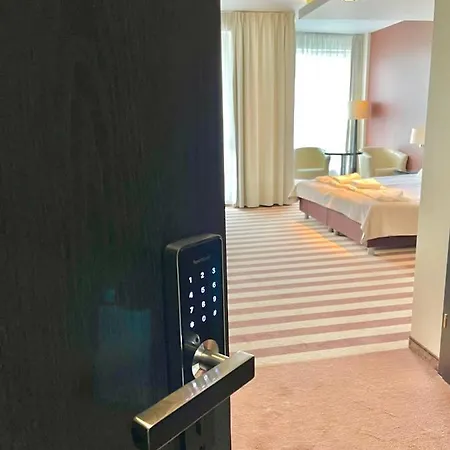 Laba Diva Prywatny Lejlighed Kołobrzeg